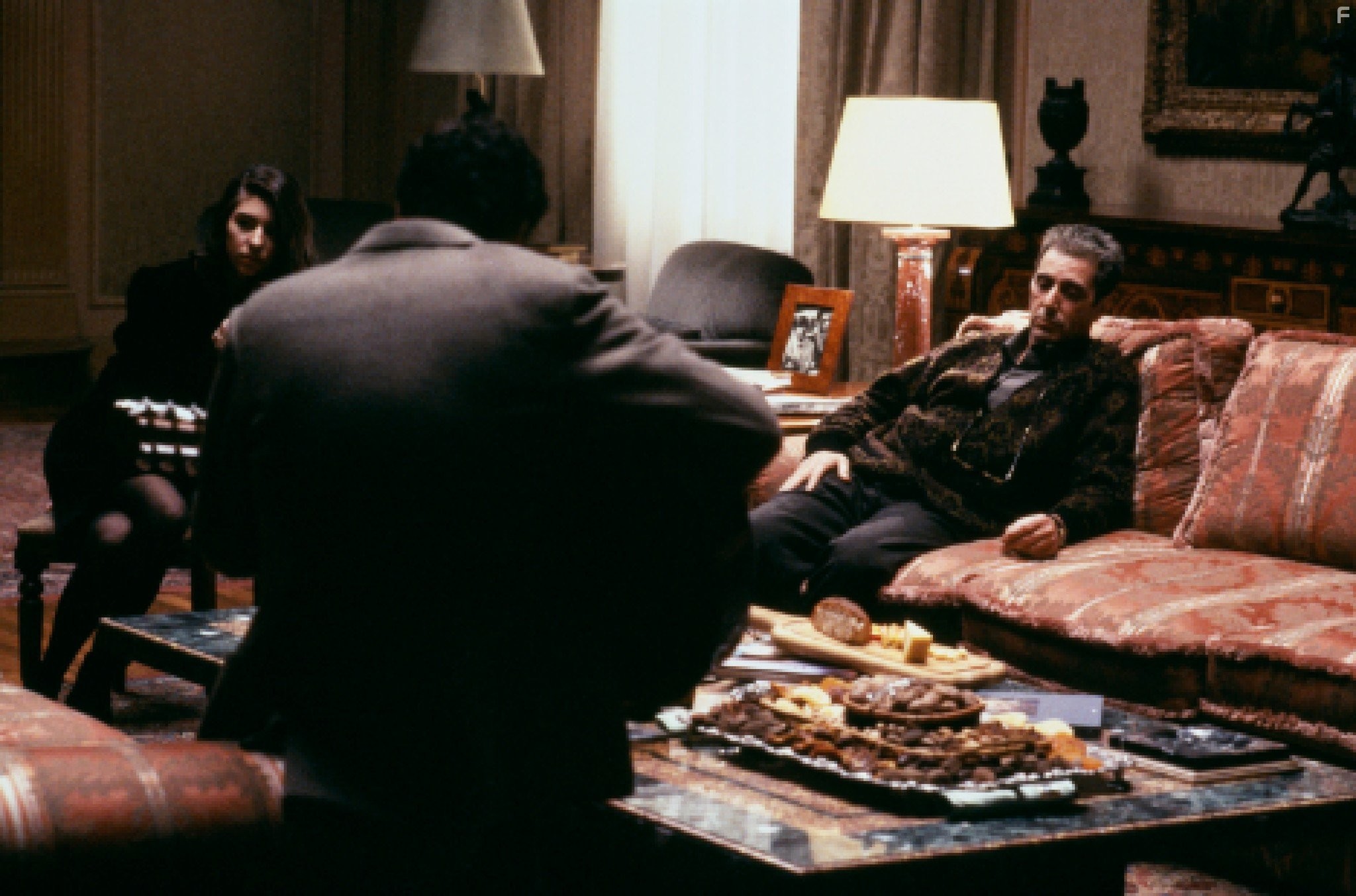 Al Pacino and Sofia Coppola in Крёстный отец III (1990)