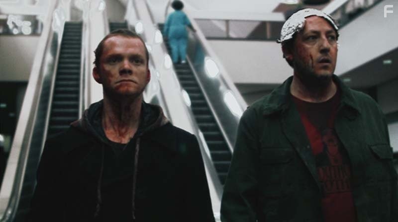 Justin Welborn and Scott Poythress in Сигнал (2007)