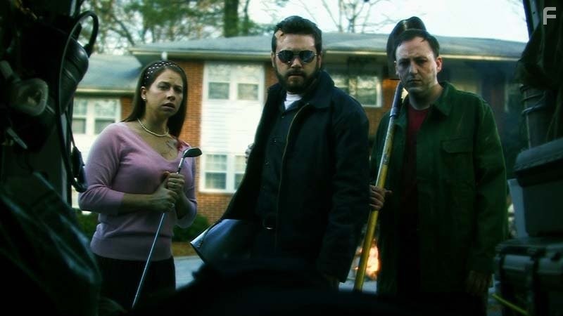 Cheri Christian, Scott Poythress, and AJ Bowen in Сигнал (2007)