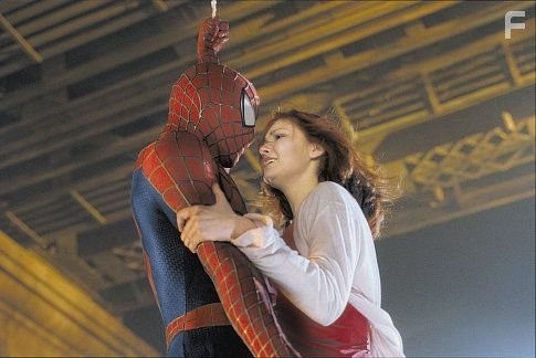 TOBEY MAGUIRE and KIRSTEN DUNST star in Columbia Pictures' action adventure SPIDER-MAN.