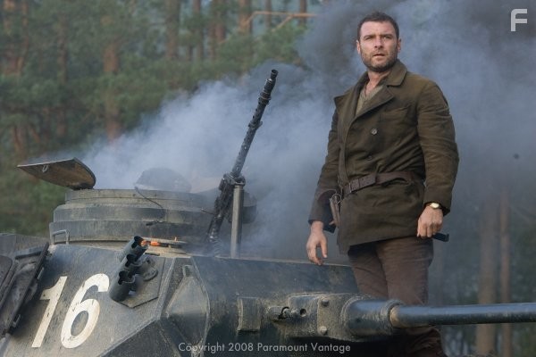 Liev Schreiber in Вызов (2008)