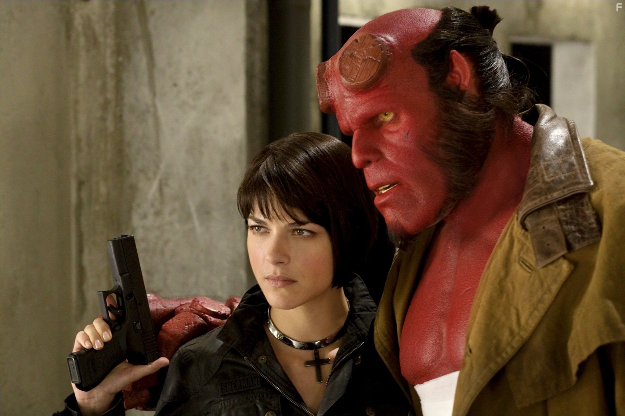 Ron Perlman and Selma Blair in Хеллбой II: Золотая армия (2008)