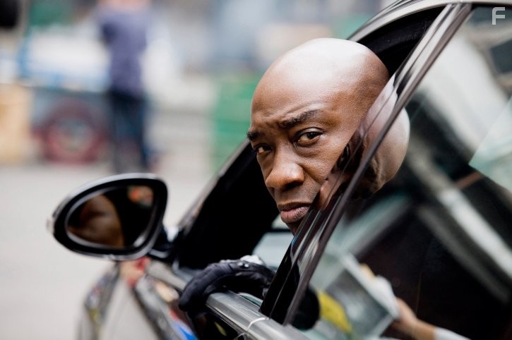 Michael Clarke Duncan in Уличный боец (2009)