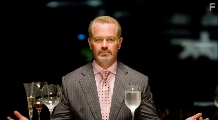 Neal McDonough in Уличный боец (2009)