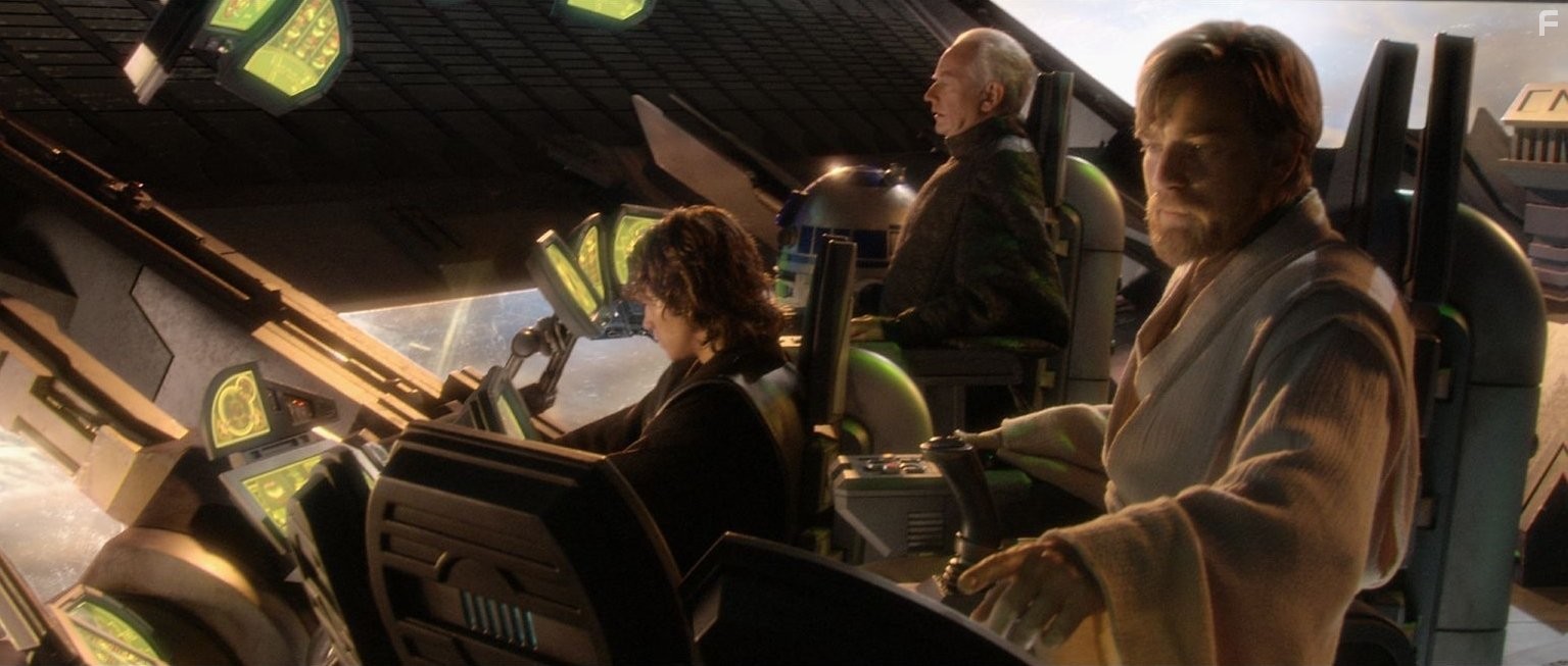 Ewan McGregor, Ian McDiarmid, and Hayden Christensen in Звёздные войны. Эпизод 3: Месть Ситхов (2005)