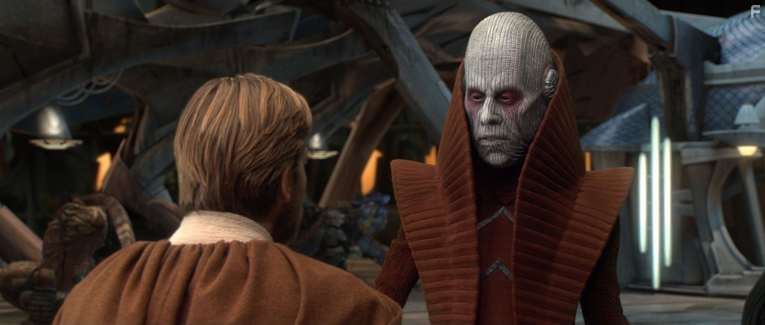 Ewan McGregor and Bruce Spence in Звёздные войны. Эпизод 3: Месть Ситхов (2005)