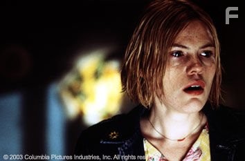 Clea DuVall in Идентификация (2003)