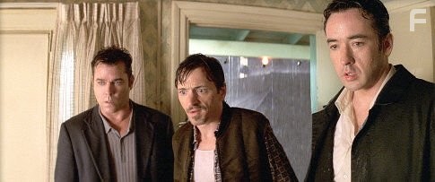 John Cusack, Ray Liotta, and John Hawkes in Идентификация (2003)