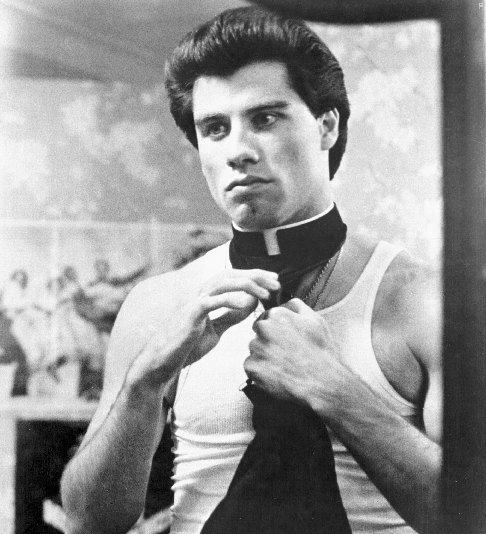 John Travolta in Лихорадка субботнего вечера (1977)