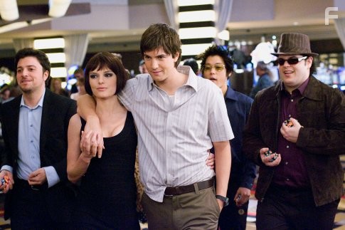 Kate Bosworth, Jim Sturgess, Josh Gad, Aaron Yoo, and Sam Golzari in Двадцать одно (2008)