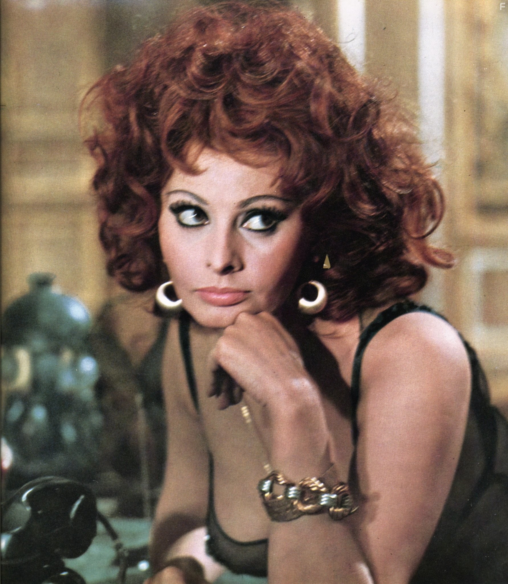 Sophia Loren in Брак по-итальянски (1964)