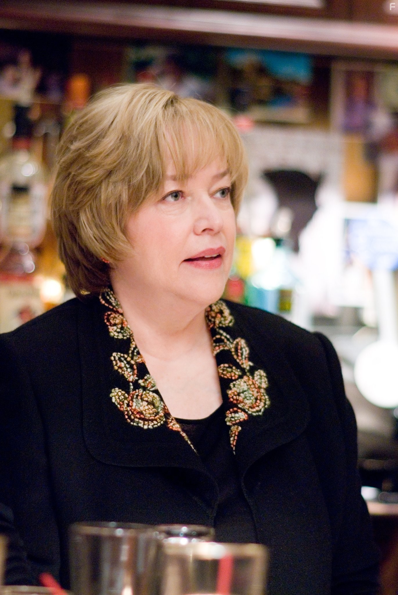 Kathy Bates in P.S. Я люблю тебя (2007)