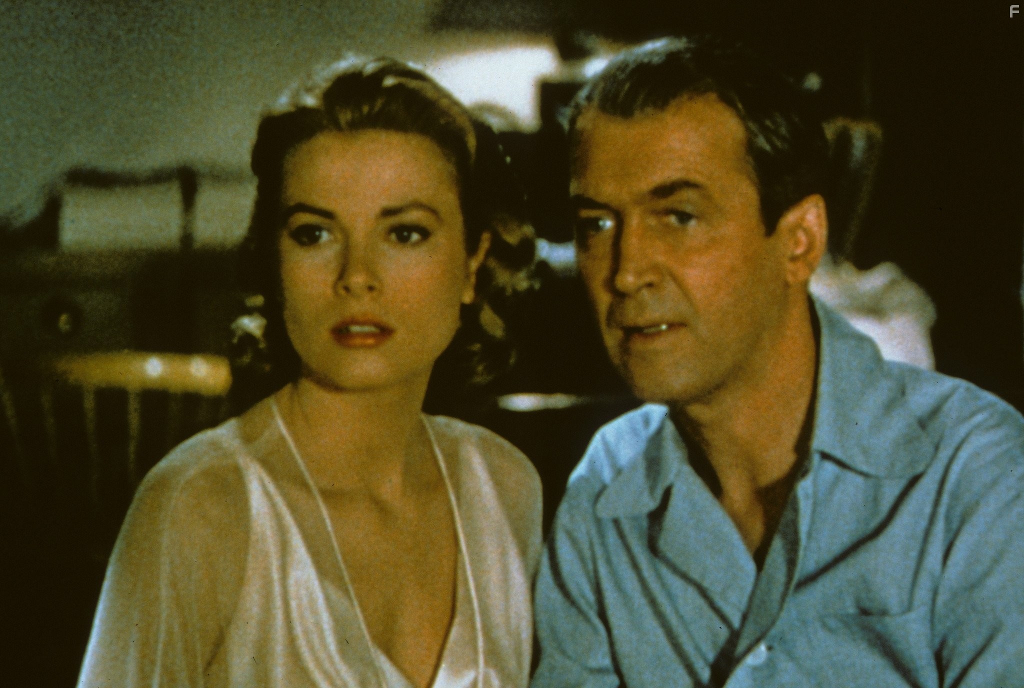 Grace Kelly and James Stewart in Окно во двор (1954)