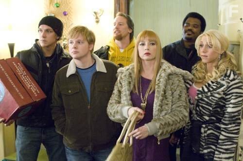 Traci Lords, Jeff Anderson, Ricky Mabe, Jason Mewes, Craig Robinson, and Katie Morgan in Зак и Мири снимают порно (2008)