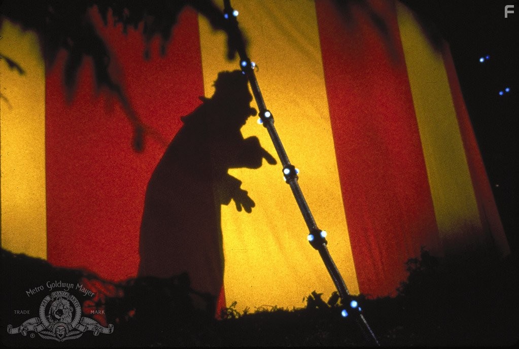 Клоуны-убийцы из космоса (1988)