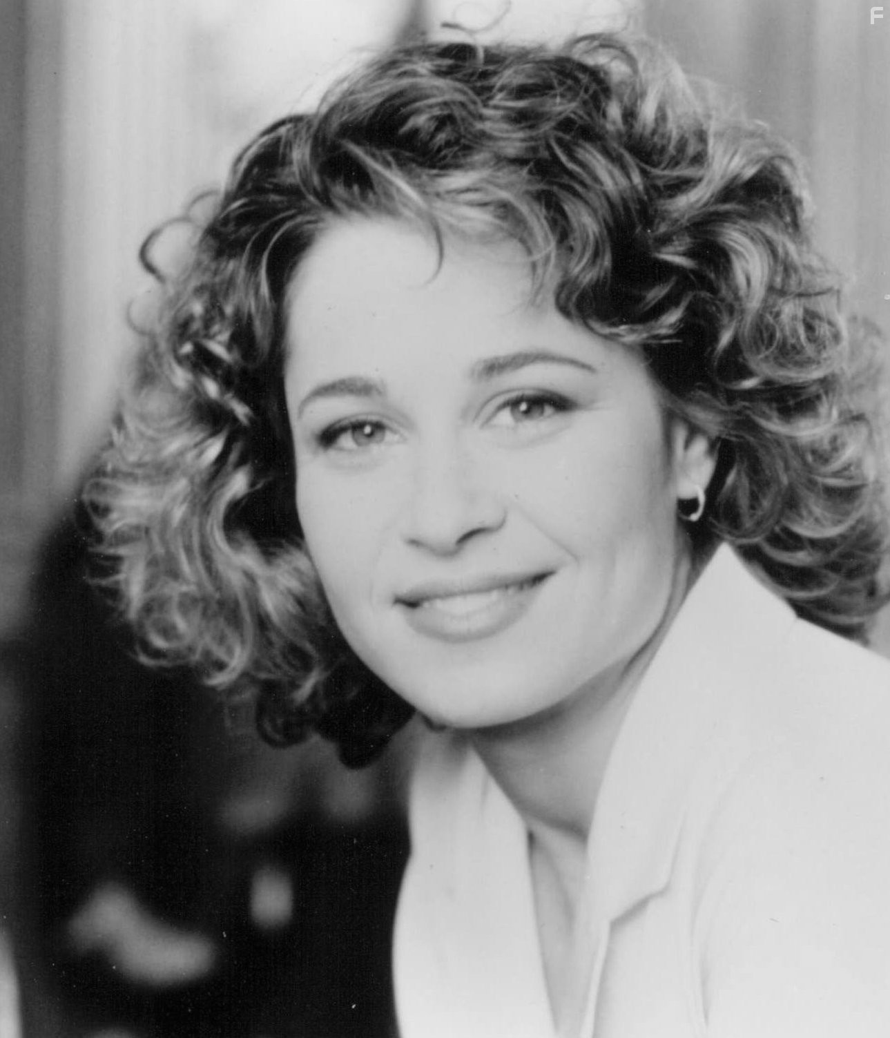 Julie Warner in Кукловоды (1994)