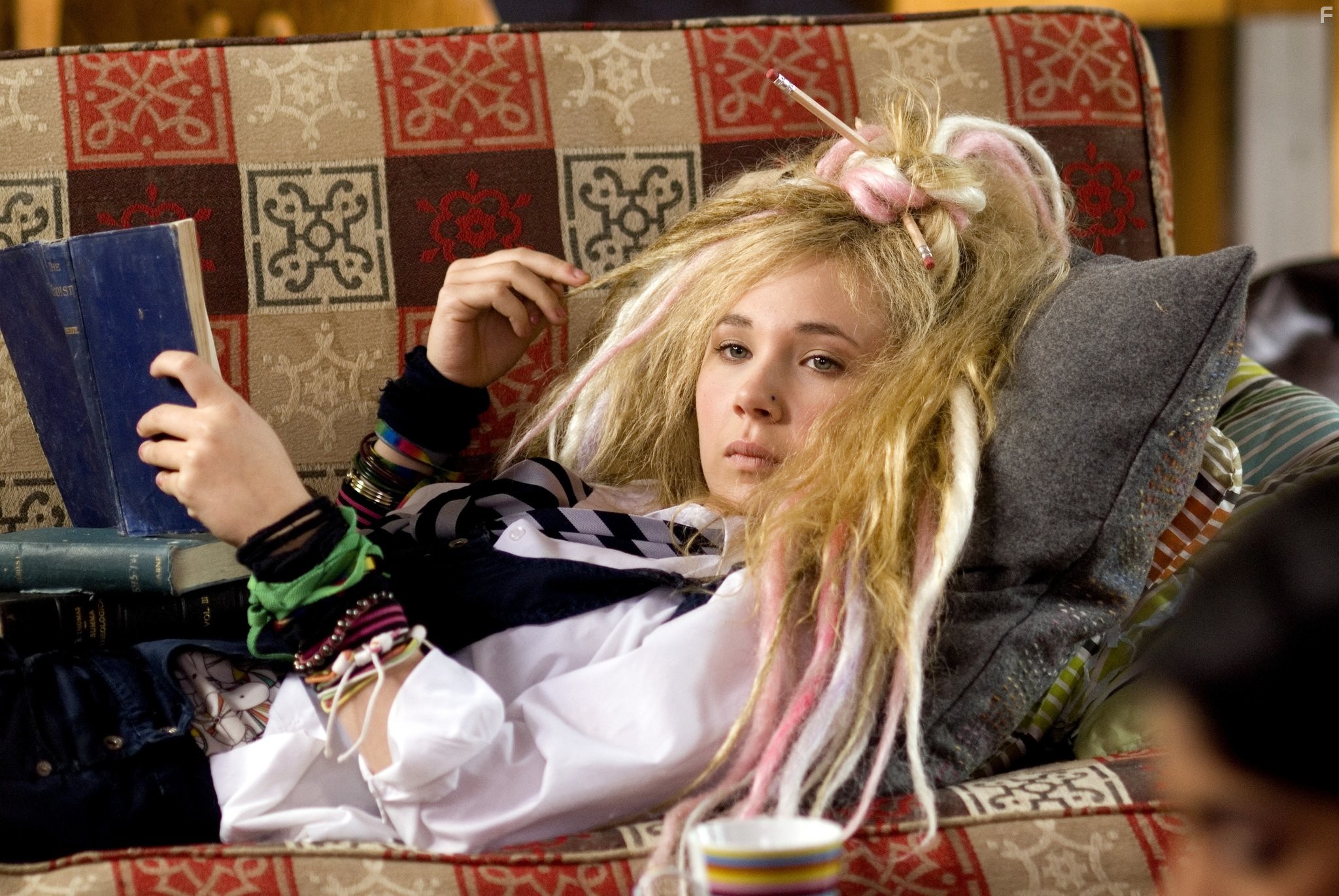 Juno Temple in Одноклассницы (2007)