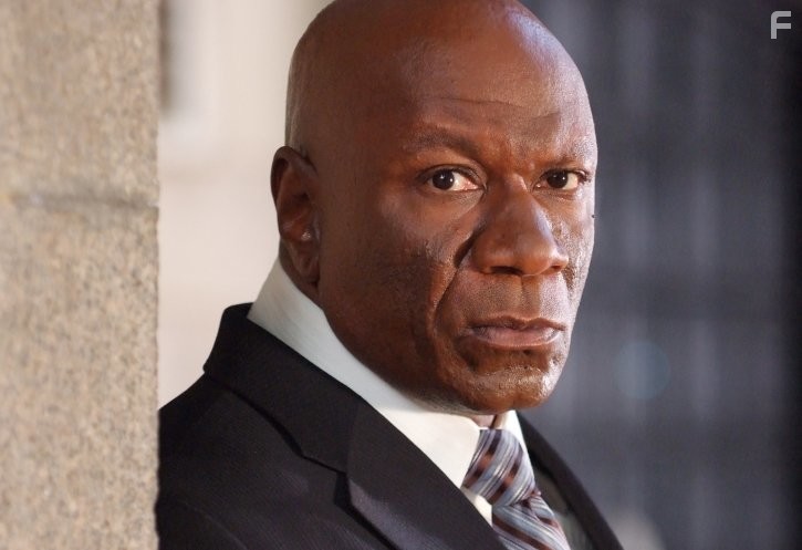 Ving Rhames in Подарок (2009)
