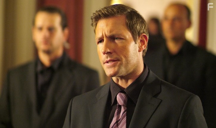 Edward Burns in Подарок (2009)