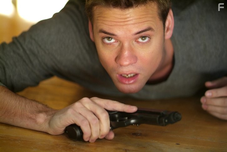 Shane West in Подарок (2009)