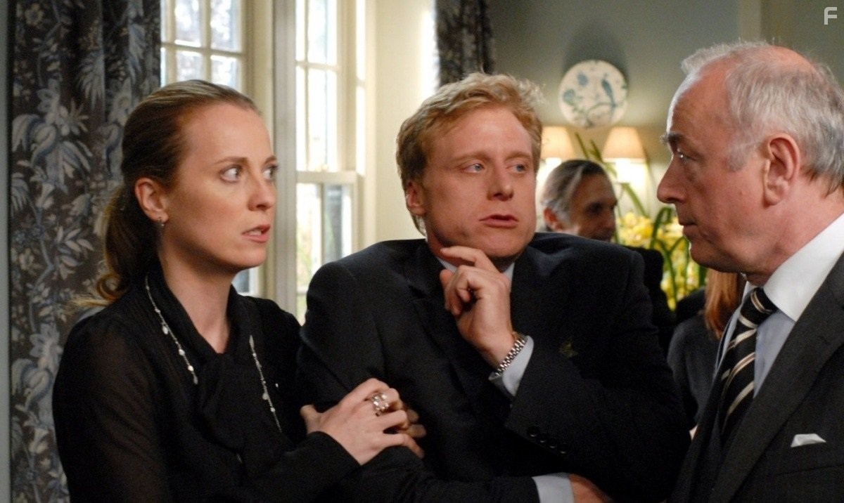 Alan Tudyk in Смерть на похоронах (2007)