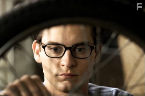 Tobey Maguire in Человек-пaук 2 (2004)