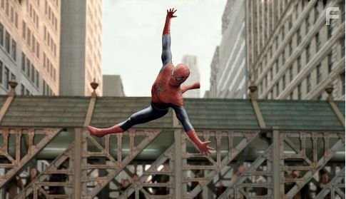 Tobey Maguire in Человек-пaук 2 (2004)