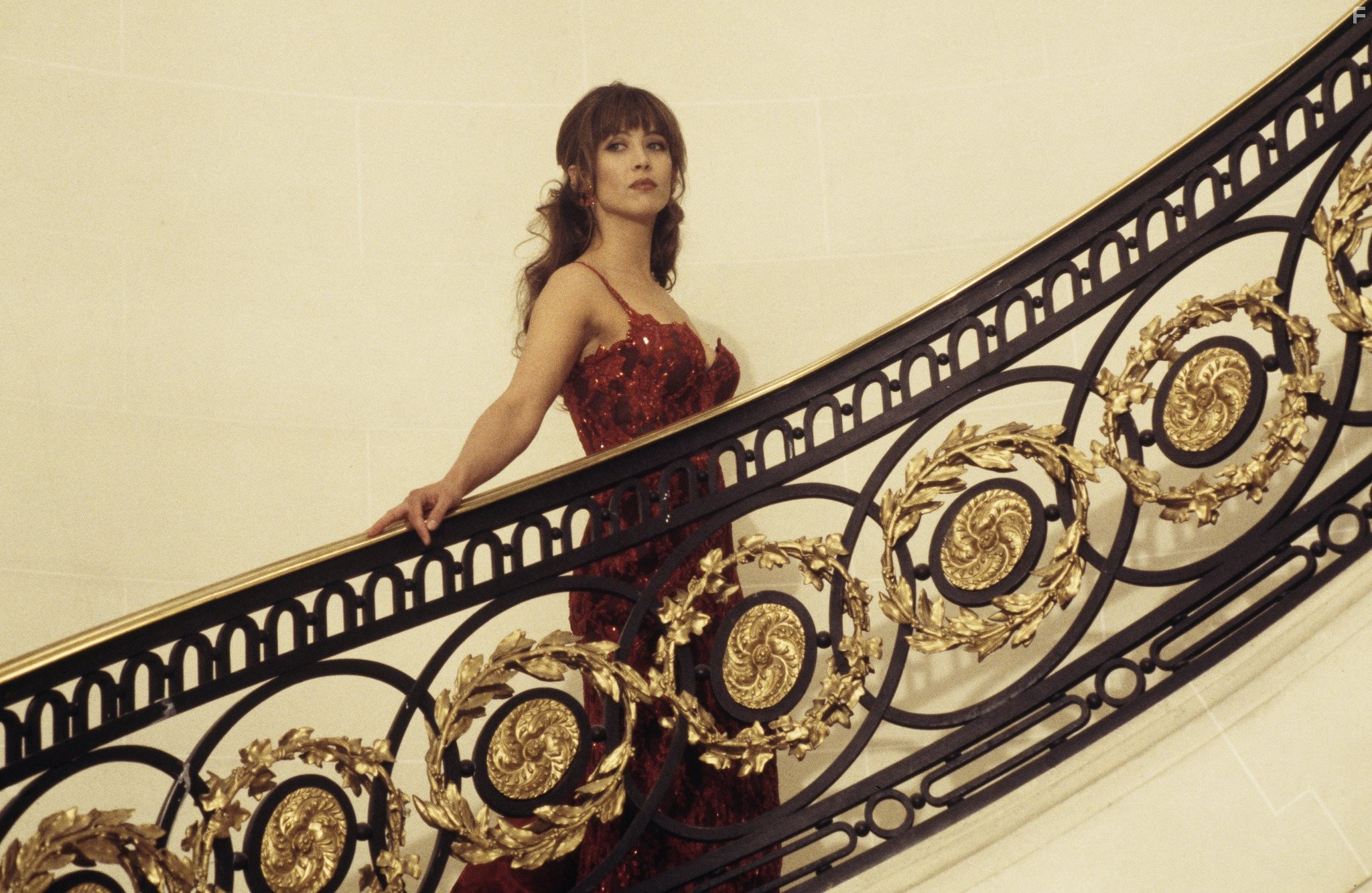 Sophie Marceau in И целого мира мало (1999)