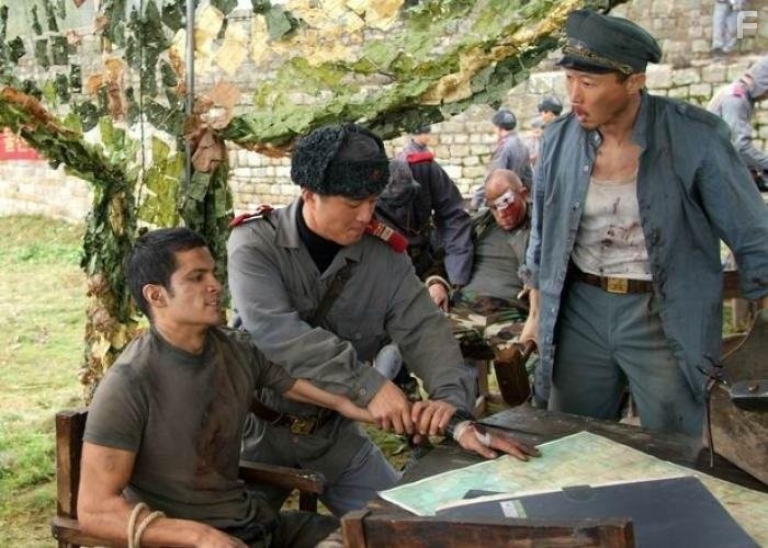 Nicholas Gonzalez in В тылу врага II: Ось зла (2006)