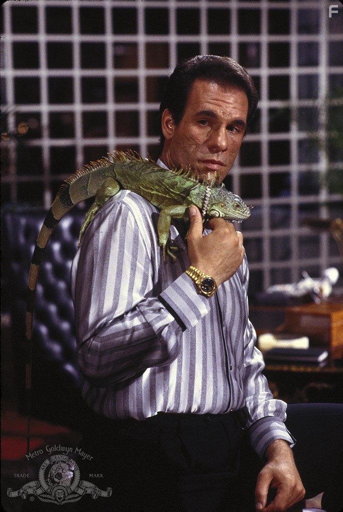 Robert Davi in Лицензия на убийство (1989)