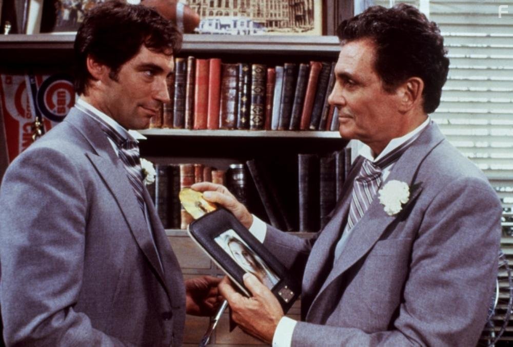 Timothy Dalton and David Hedison in Лицензия на убийство (1989)