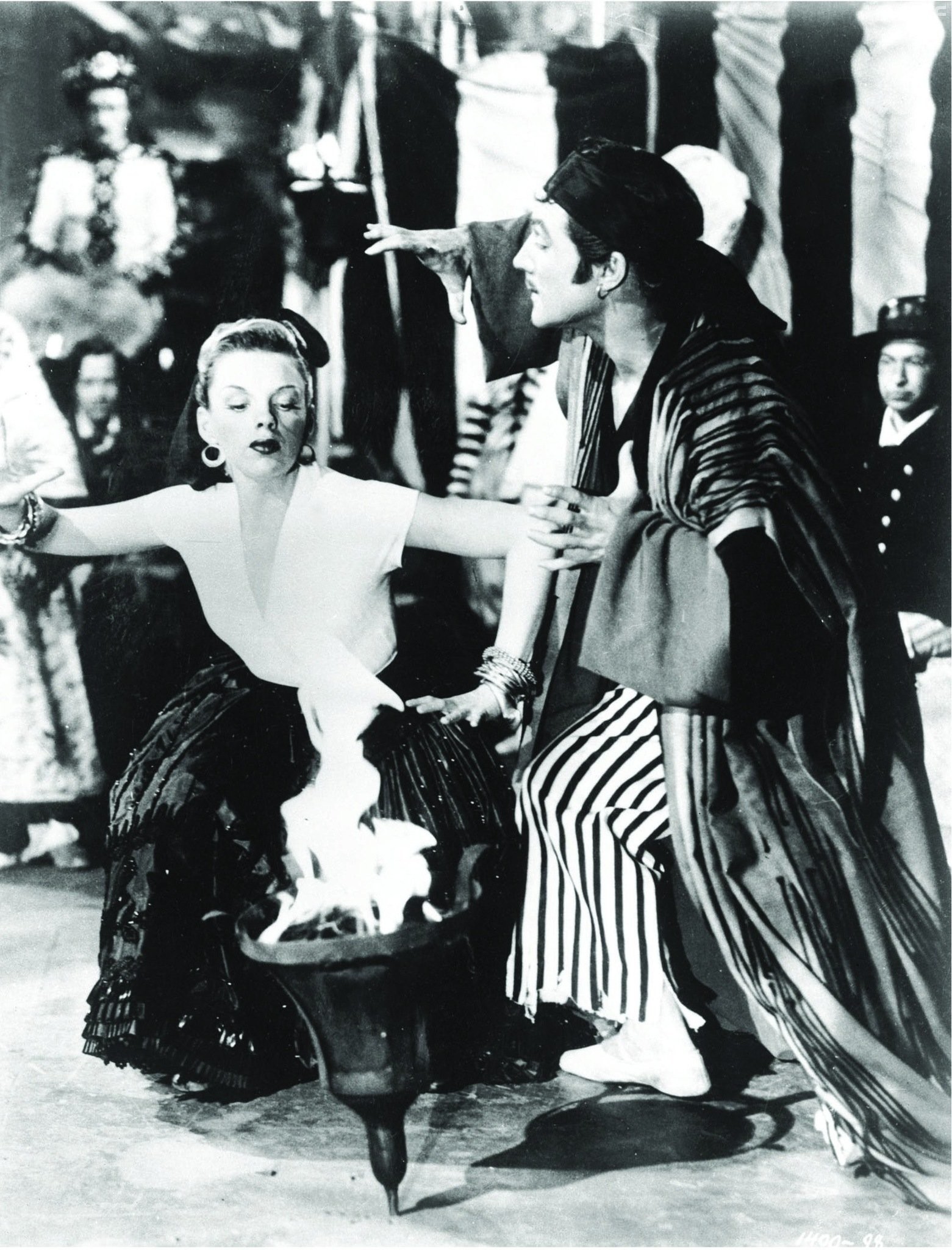 Judy Garland and Gene Kelly in Пират (1948)