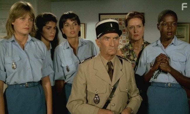 Louis de Fun?s, Elisabeth Etienne, Micheline Bourday, Nicaise Jean-Louis, Sophie Michaud, and Catherine Serre in Жандарм и жандарметки (1982)