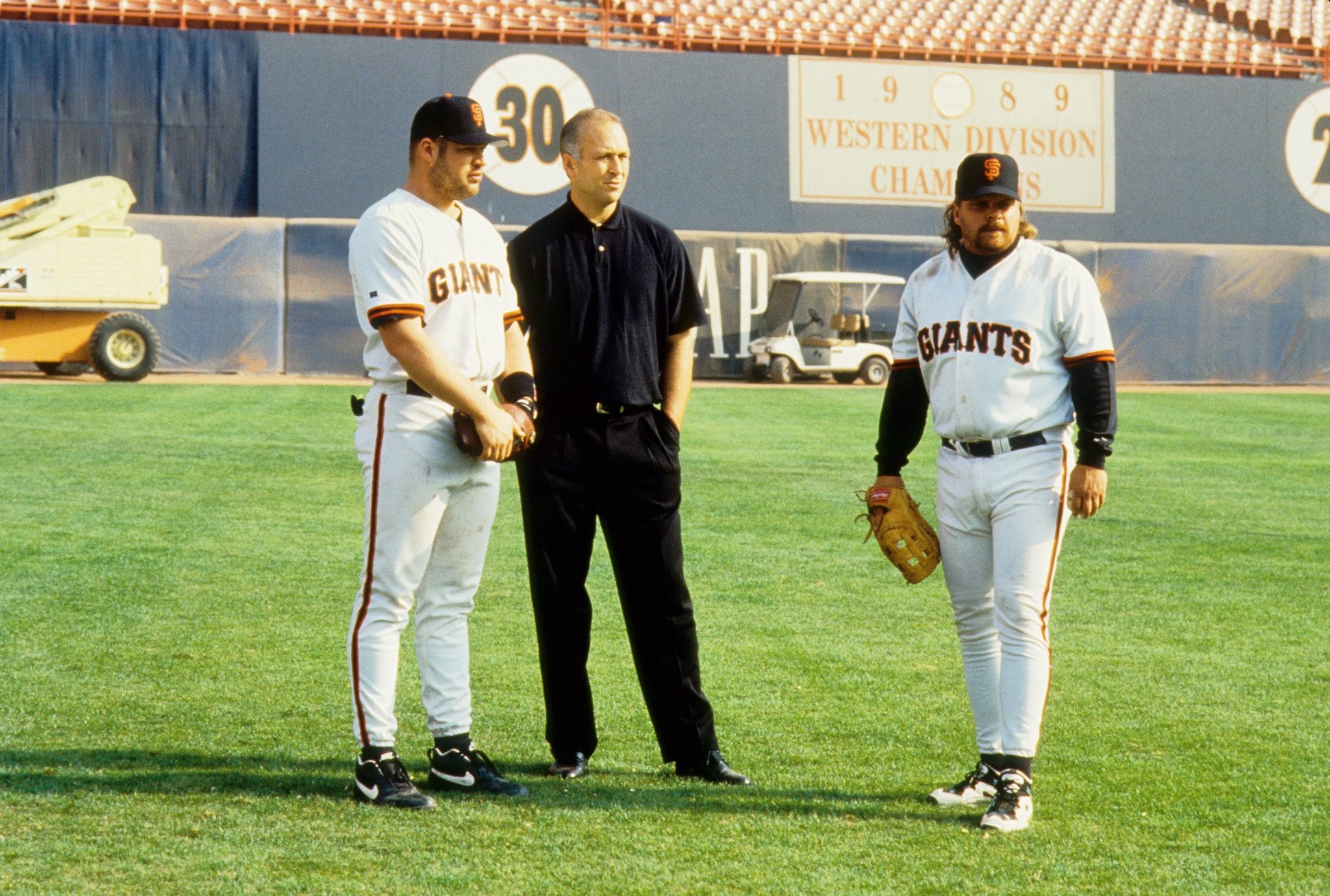 John Kruk and Cal Ripken in Фанат (1996)