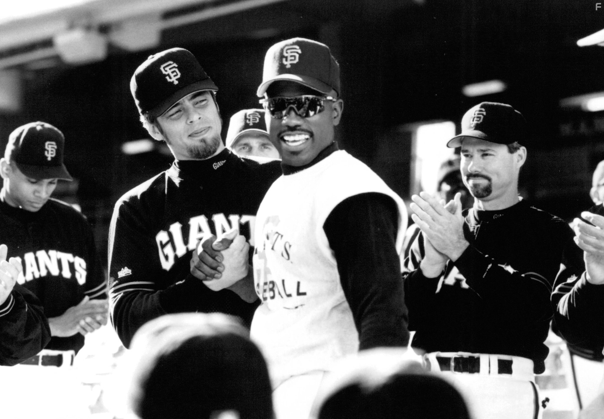 Wesley Snipes and Benicio Del Toro in Фанат (1996)