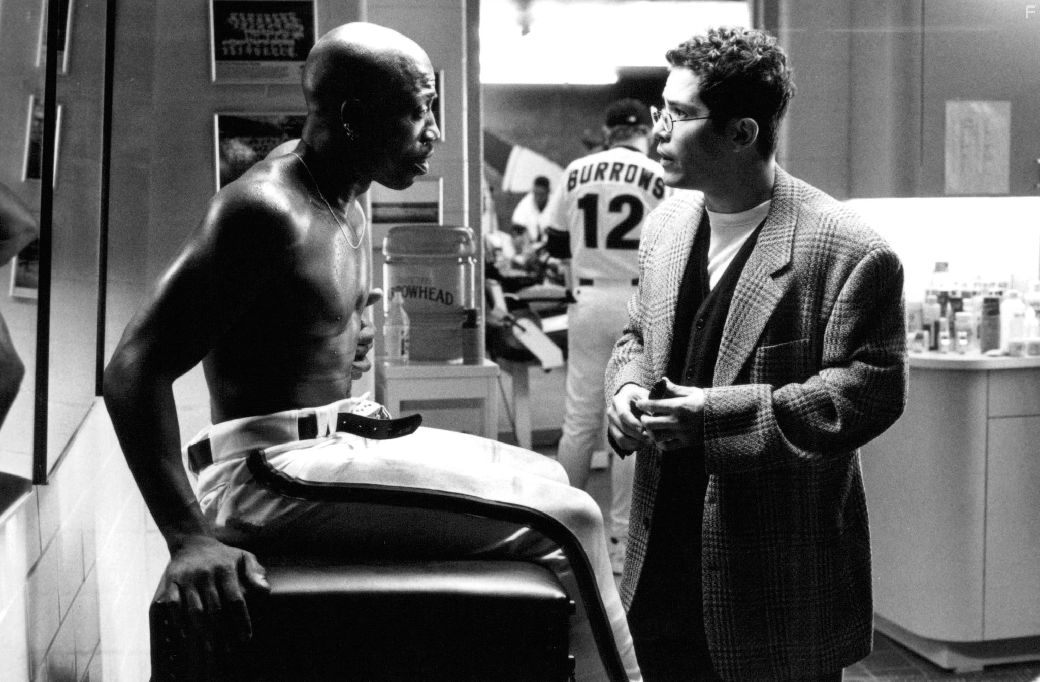 John Leguizamo and Wesley Snipes in Фанат (1996)