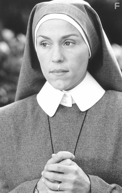 Frances McDormand in Мадлен (1998)
