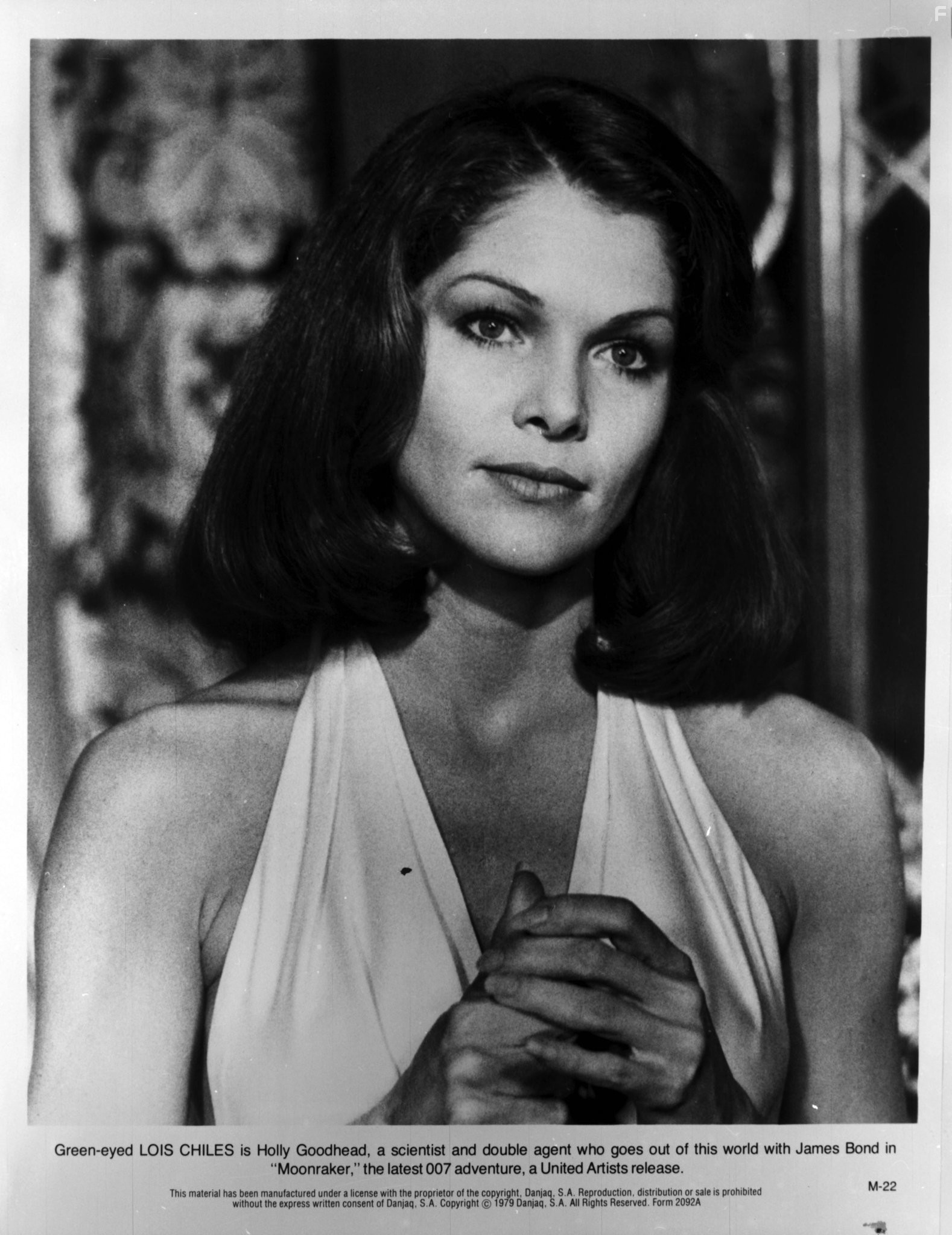 Lois Chiles in Лунный гонщик (1979)
