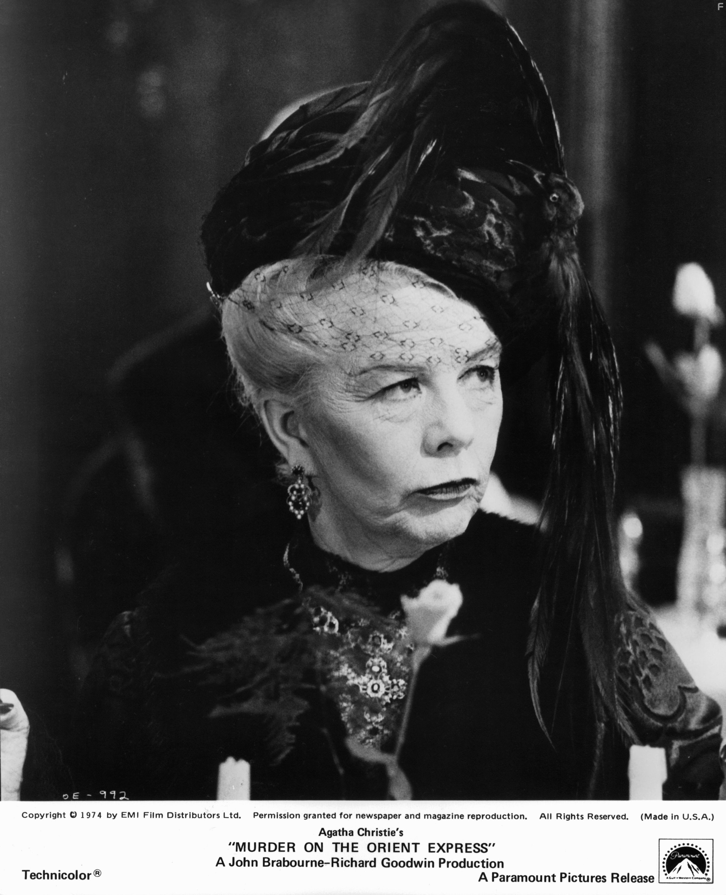 Wendy Hiller in Убийство в Восточном экспрессе (1974)