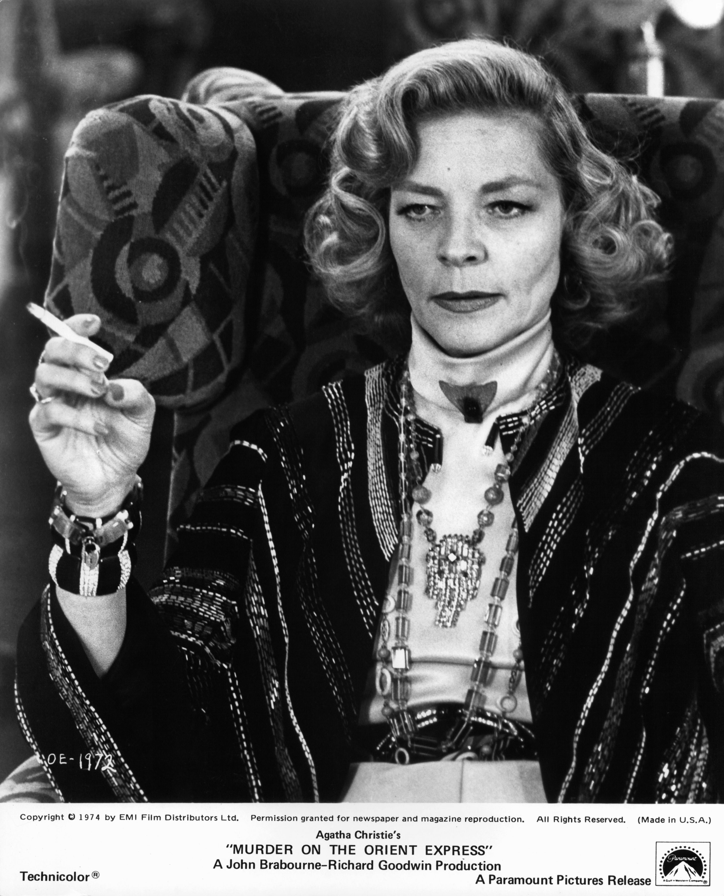 Lauren Bacall in Убийство в Восточном экспрессе (1974)