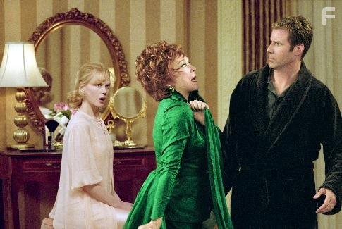 Nicole Kidman, Shirley MacLaine, and Will Ferrell in Колдунья (2005)