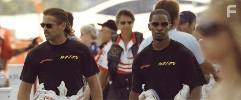 Jamie Foxx and Colin Farrell in Полиция Майами. Отдел нравов (2006)