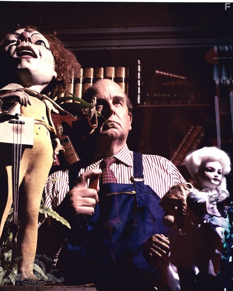 Robert Morley in Топкапи (1964)