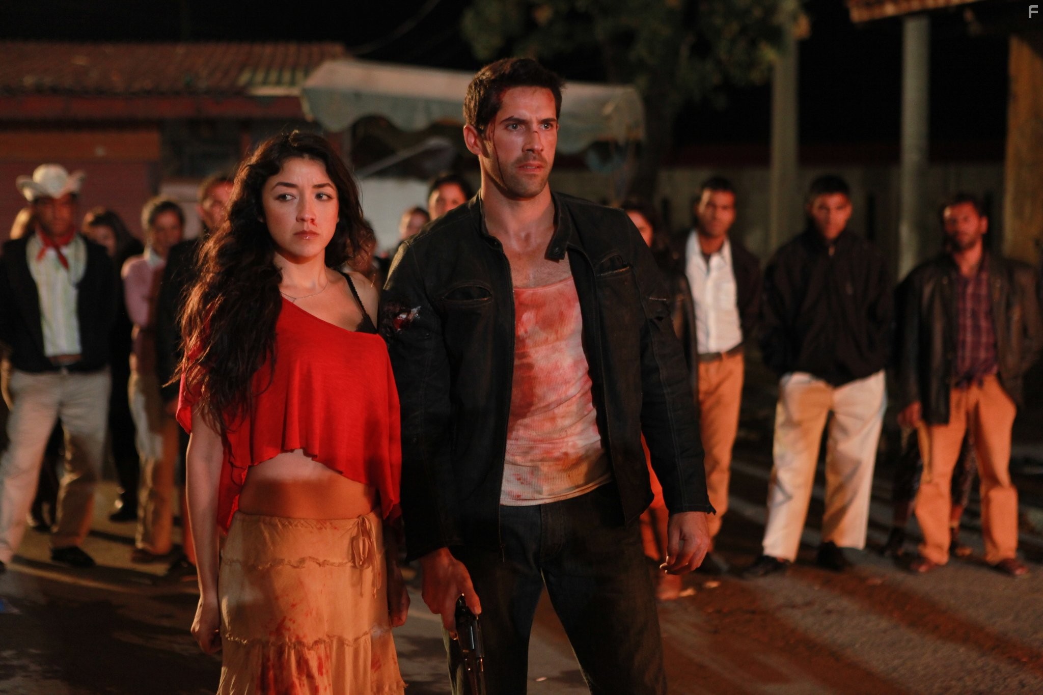 Scott Adkins and Yvette Yates in Гринго (2012)