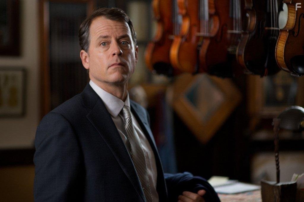 Greg Kinnear in Тонкий лед (2011)