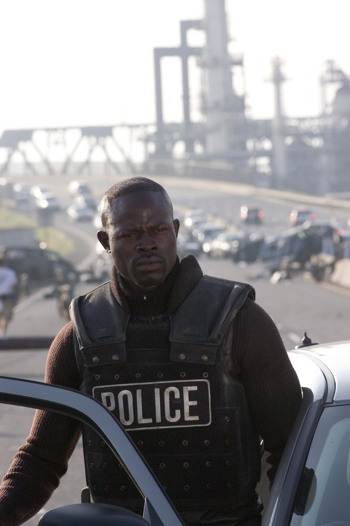 Djimon Hounsou in Остров (2005)