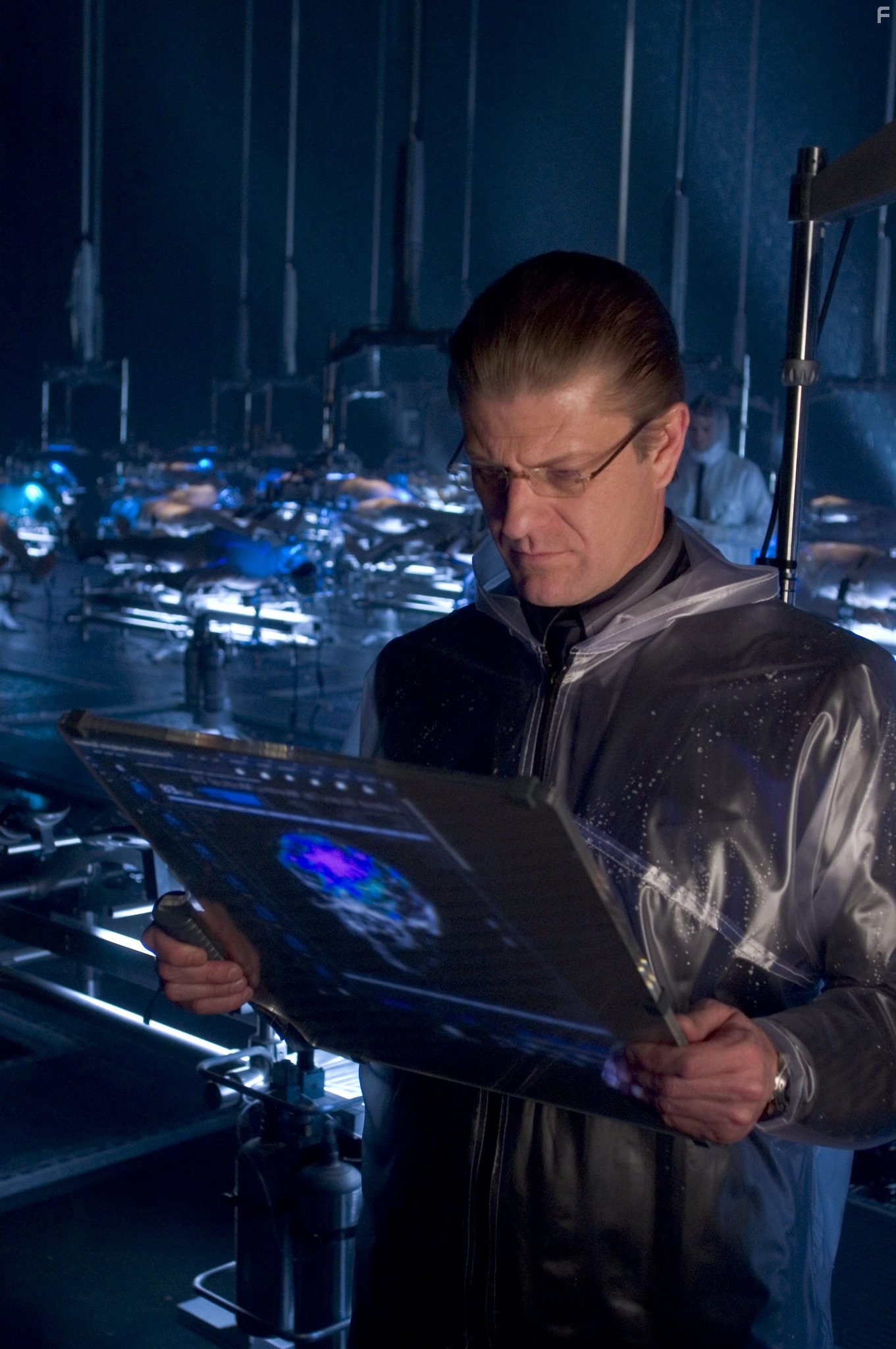 Sean Bean in Остров (2005)