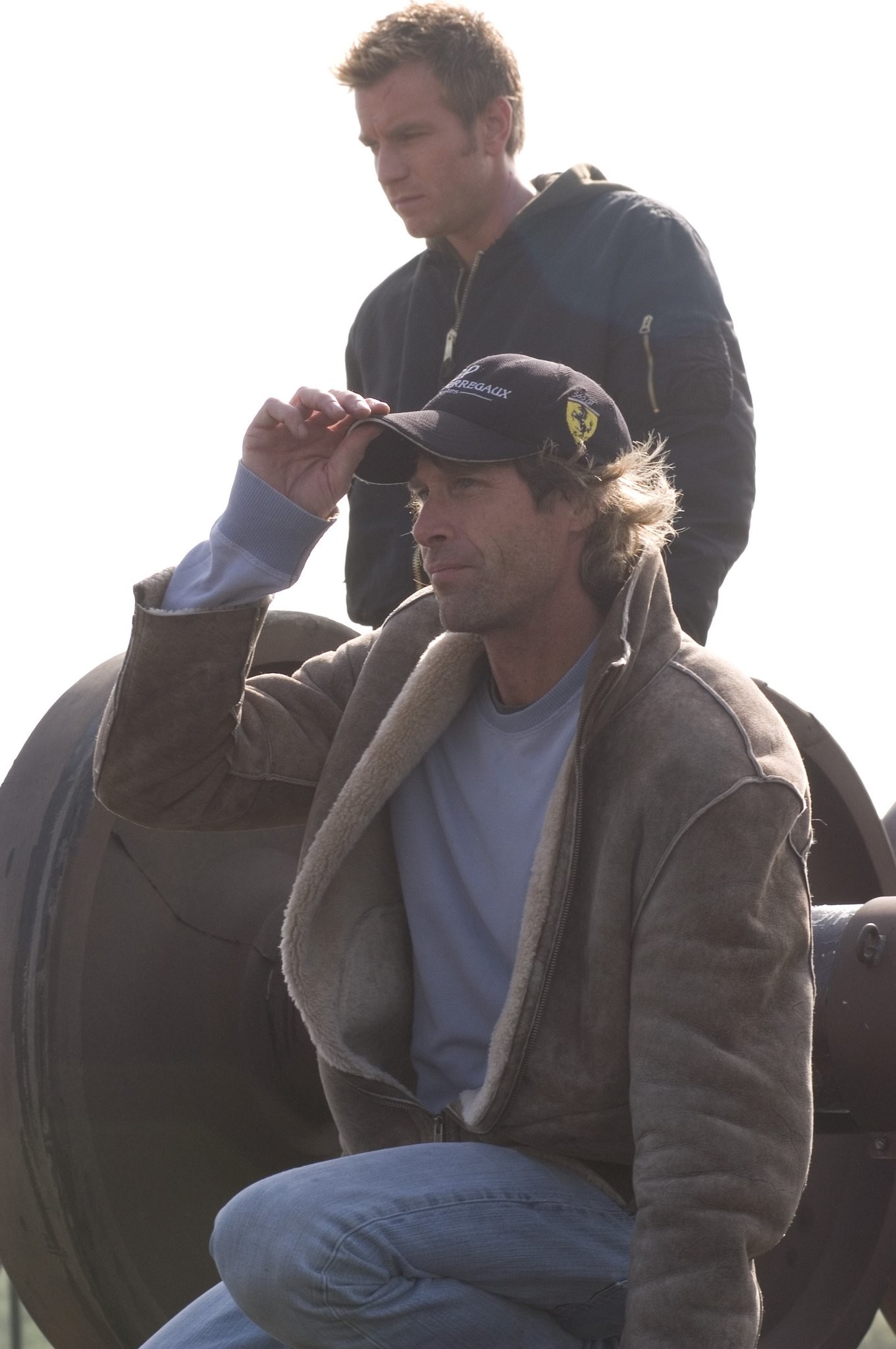 Ewan McGregor and Michael Bay in Остров (2005)