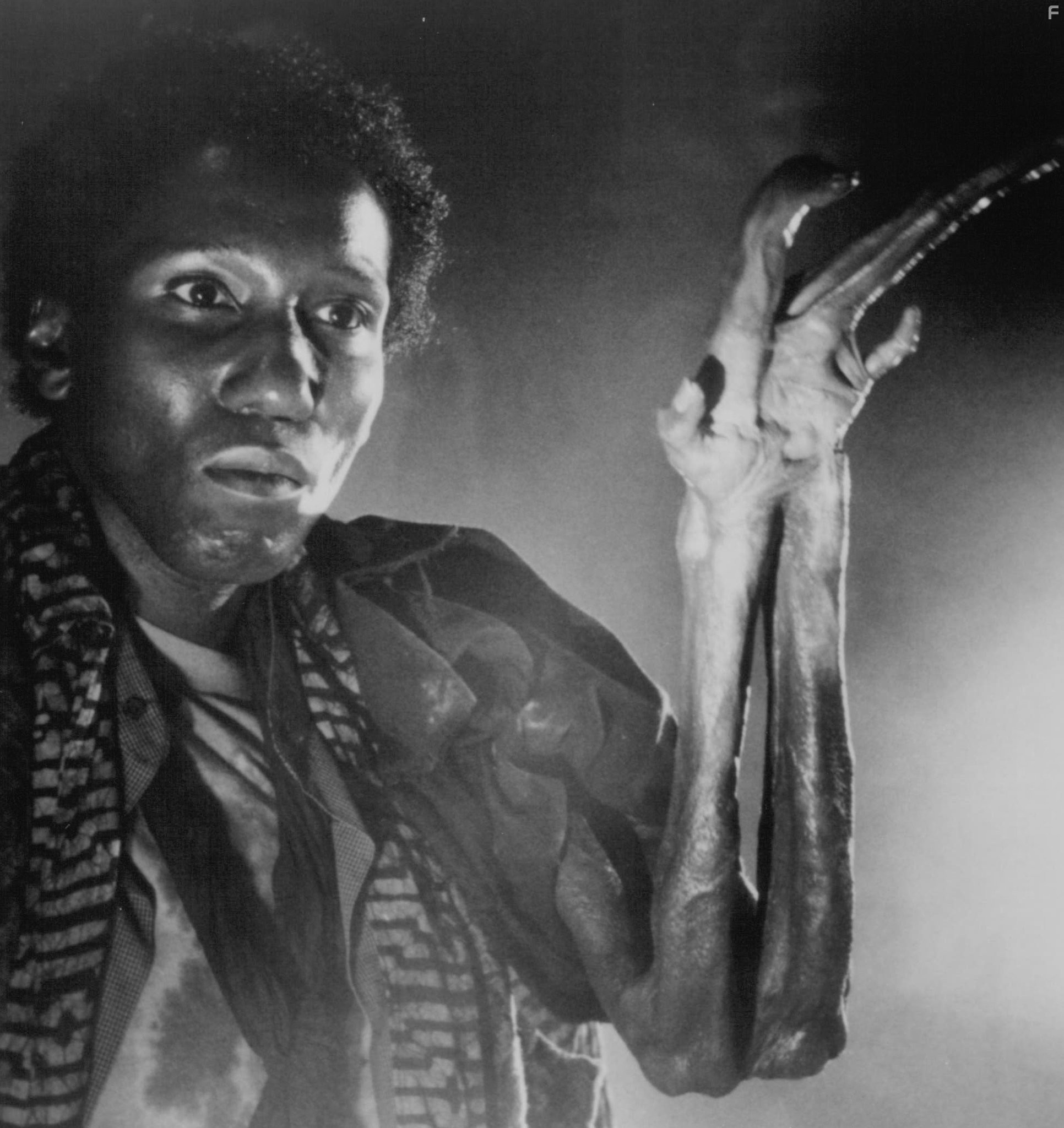 Mel Johnson Jr. in Вспомнить всё (1990)