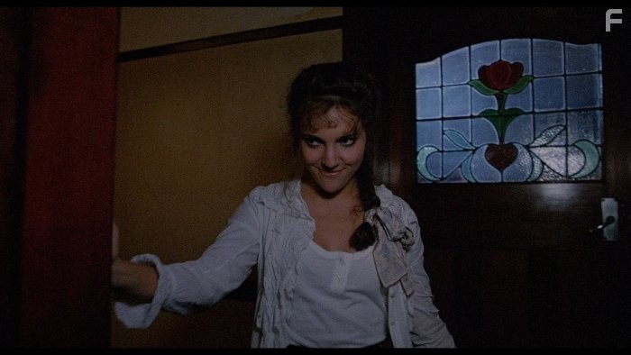 Ashley Laurence in Восставший из ада (1987)